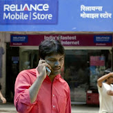Reliance offers 300 minutes of app-to-app calling at Re1 across India For Delhi-NCR