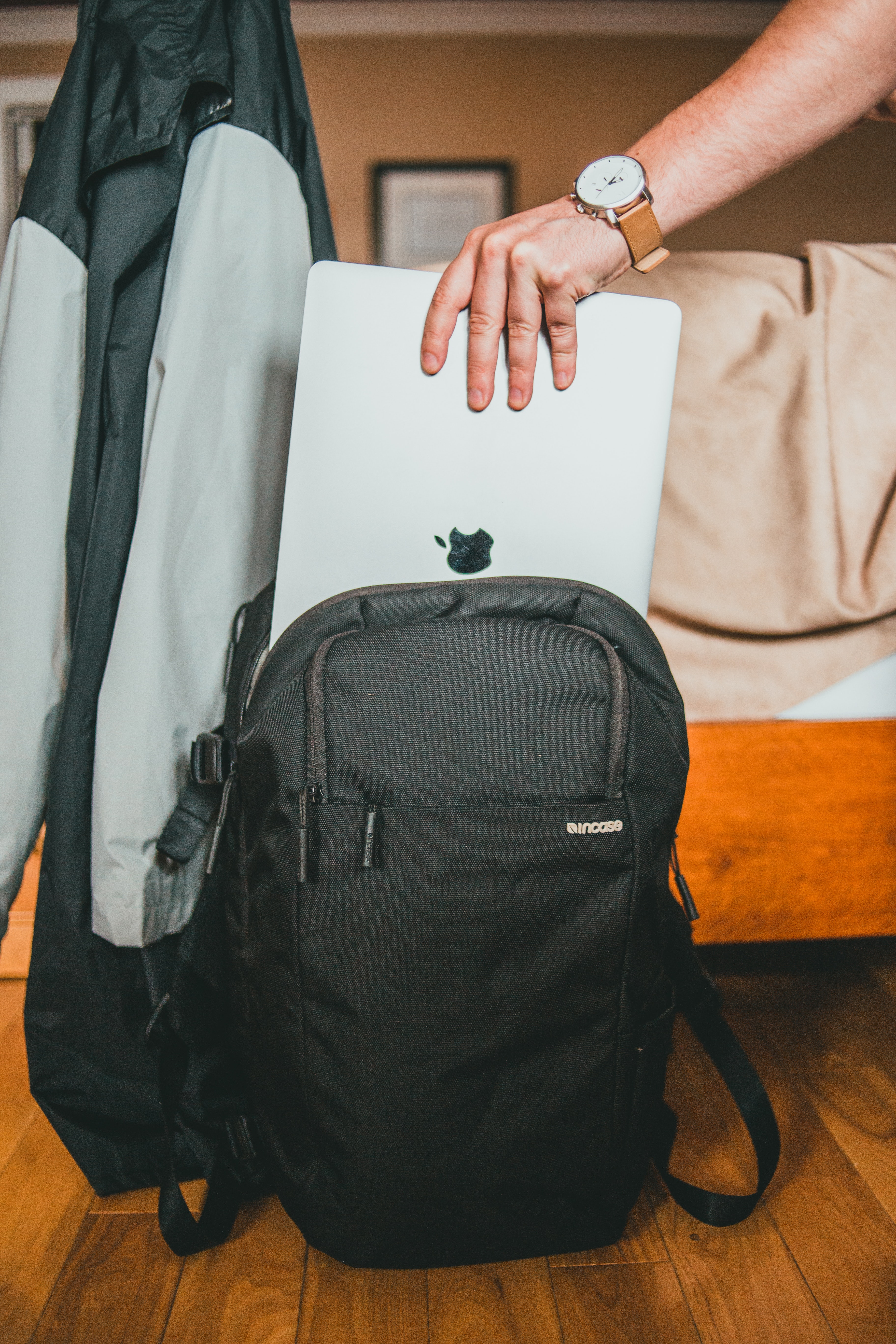 Are Laptop Bags Waterproof ?