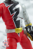 Power Rangers Lightning Collection Dino Fury Red Ranger 07