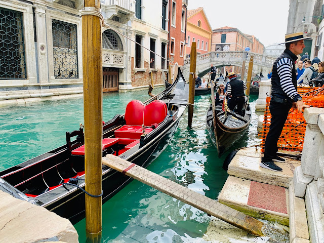 venicecanals, venicegondolas, saintmarkssquare, sanmarcopiazza