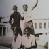 4 men recreate a photo they took in school 40 years ago