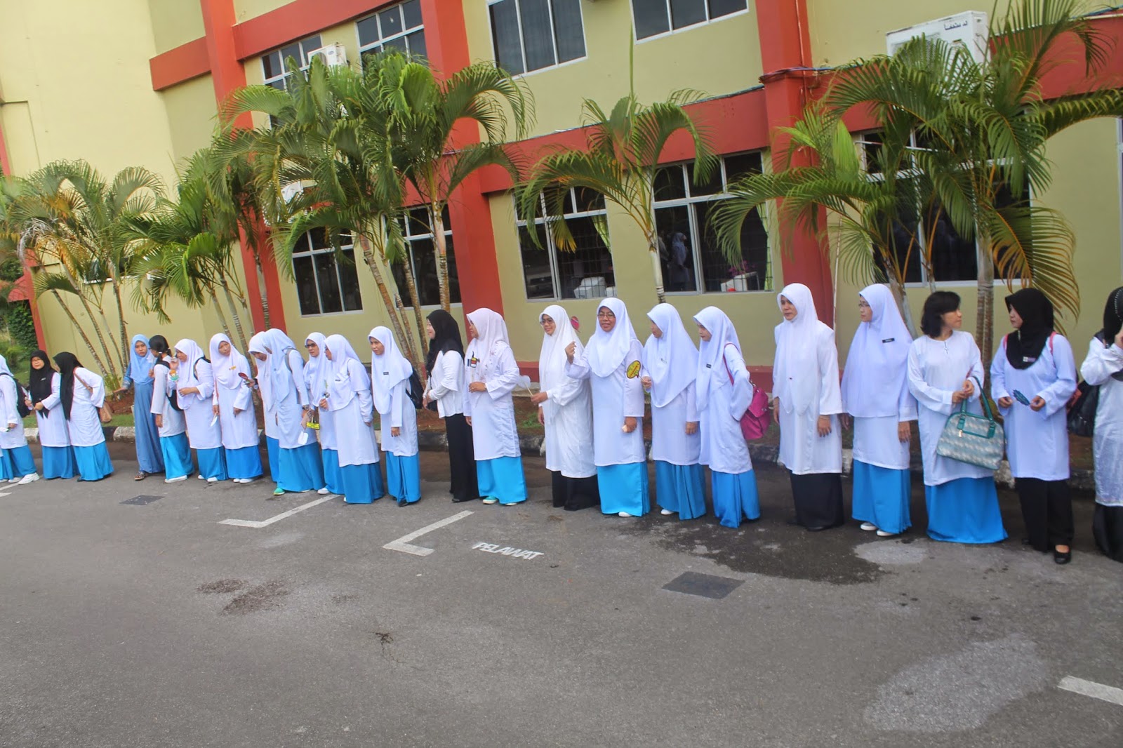 3.MAJLIS SAMBUTAN HARI GURU 2015 DI SMK DEMAK BARU KUCHING 