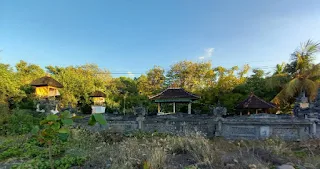 Pantai Penyusuhan Tempat Melukat yang Ada Campuhan