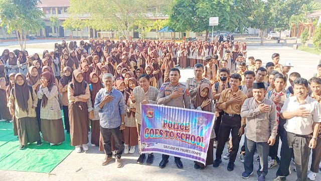 POLRES DOMPU GELAR PEMBINAAN DAN PENYULUHAN KAMSELTIBCAR LALIN DIKALANGAN PELAJAR SMAN 2 DOMPU