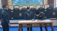 DPRD dan Pemkab Pesisir Barat Setujui Ranperda APBD 2025