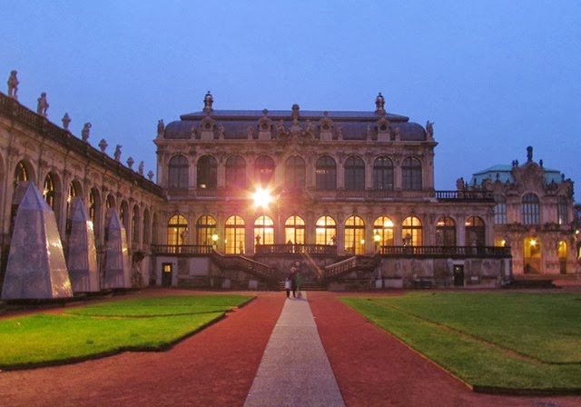 10 Zwinger