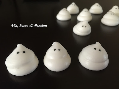 How to make meringue ghosts for Halloween (phantoms)