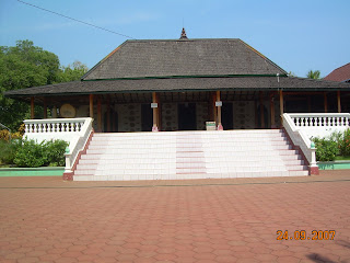 Mantingan Mosque (Jepara Tourism Info)