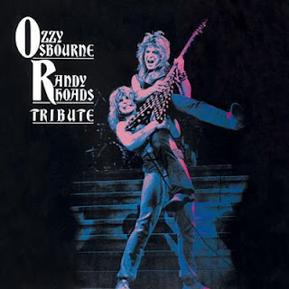 Capa do álbum Tribute to Randy Rhoads do Ozzy Osbourne.