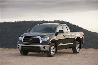 Toyota Tundra Regular Cab (2010) with pictures and wallpapers Front View