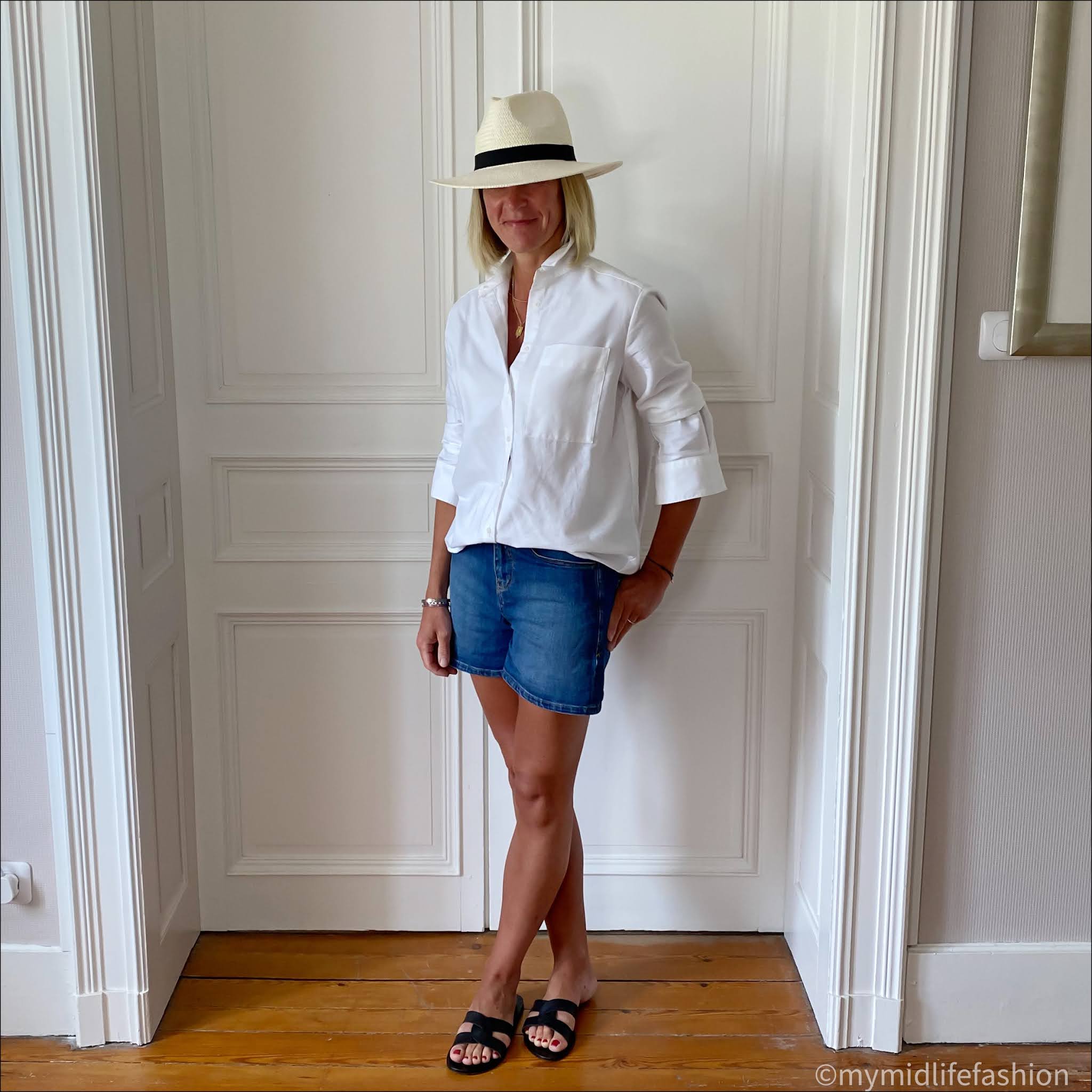 my midlife fashion, Baukjen Lucy shirt, Baukjen Tyra organic short