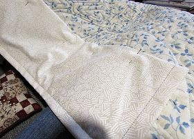 adding a quilt sleeve