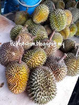 durian kahwin di pasar malam