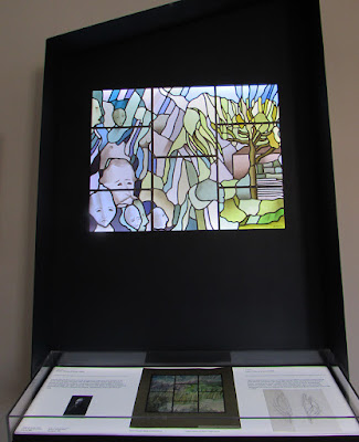painel expositivo de um vitral