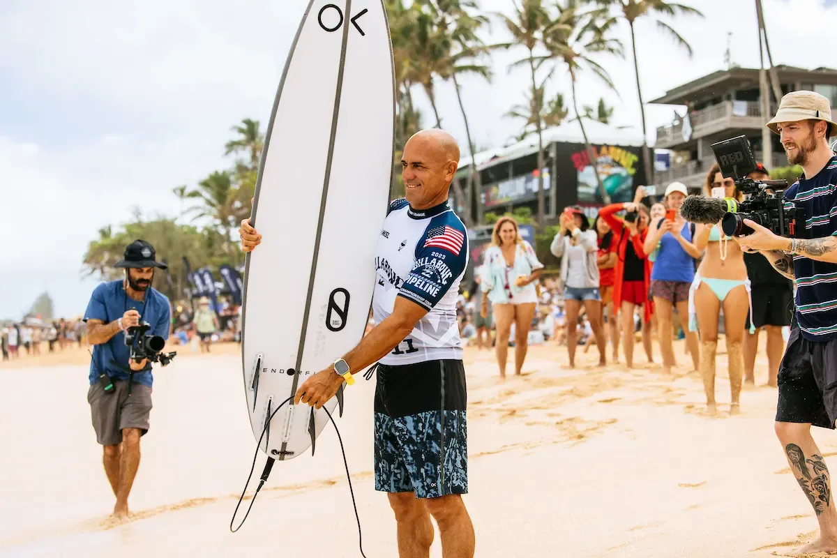 wsl billabong pro pipeline 2023 surf30 Kelly Slater 23Pipe 9497 Brent Bielmann