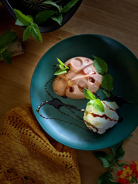 Cuajada de chocolate negro y café con helado de mascarpone