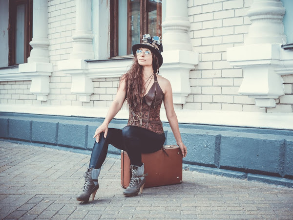 How to Choose Your First Leather Pants 
