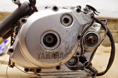 Yamaha YBR 125 complete engine strip down disassembly