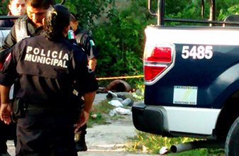 Hallan un ejecutado en zona de escuelas: reportan cadáver con impactos de bala en Cancún 