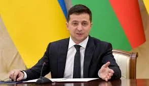 Amatekay’ubuzima bwa Volodymr Zelenskyy Perezida wa Ukraine kuva muricomedy kugera ku ntebe ya Perezida