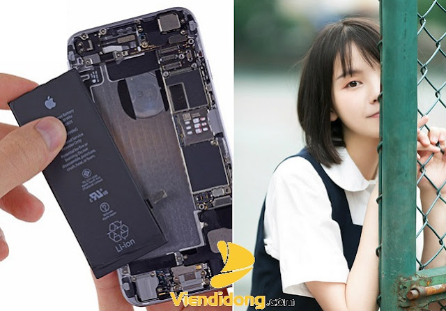 Sẵn sàng thay pin iPhone 8 cho gái xinh bên cửa