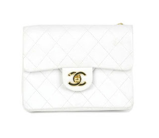 Vintage white Chanel quilted leather bag with gold hardware