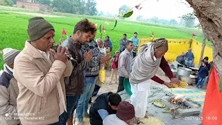 माँ काली मंदिर पर हुआ भंडारे का आयोजन | #NayaSaberaNetwork