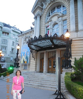 Teatrul Nou, Budapesta