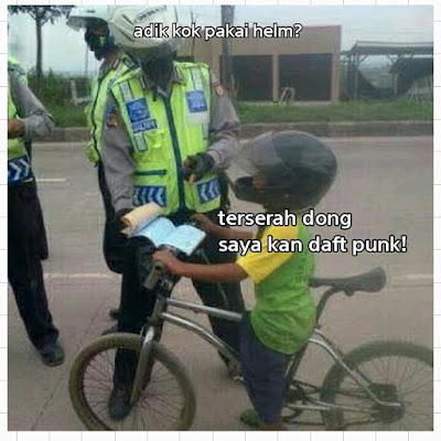 10 Meme Kocak 'Obrolan Polisi' Ini Bikin Ngakak, Absurd Abis!