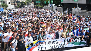 ESTUDIANTES VENEZOLANOS REALIZAN MARCHA MULTITUDINARIA PARA RECHAZAR EL GENOCIDIO CONTRA PALESTINA