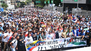 ESTUDIANTES VENEZOLANOS REALIZAN MARCHA MULTITUDINARIA PARA RECHAZAR EL GENOCIDIO CONTRA PALESTINA