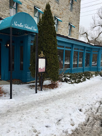 Nicollet Island Inn, unshoveled sidewalk