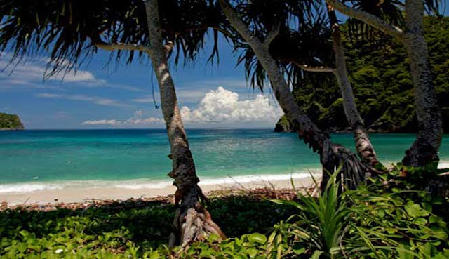 Pantai Lawas, Sumbawa Barat