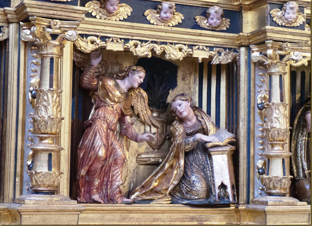 20180430_174457 Capilla de la Anunciacion Sec. XIII - Claustro da Catedral de Burgos