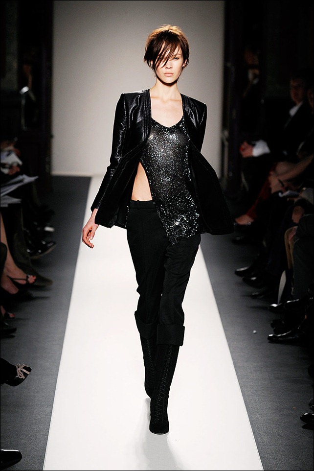 FW1112  BALMAIN