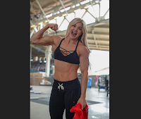 Top 5 The beautiful woman with muscles : 1 - Brooke Holladay (USA)
