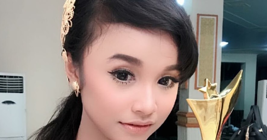 Tasya Rosmala - Penyanyi Dangdut Pasuruan ~ Profil TerUpdate