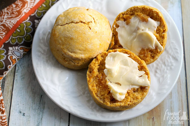 You just need 4 ingredients & 30 minutes to make these soft and fluffy Easy Pumpkin Cream Biscuits. Serve savory with your favorite soup or chili, or drizzle with honey for a sweet treat.