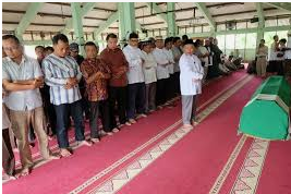 Do'a Untuk Mayat Setelah Dishalatkan Dan Akan Diantar Ke-Kubur. 