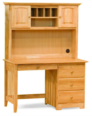 Wood Computer Desk With Hutch