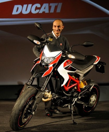 4 Model Keren Motor Baru Ducati [ www.BlogApaAja.com ]