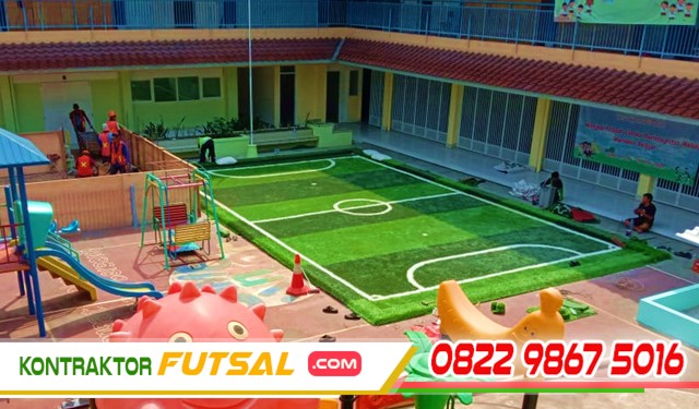 PEMASANGAN RUMPUT SINTETIS FUTSAL DI PT.SAMPOERNA