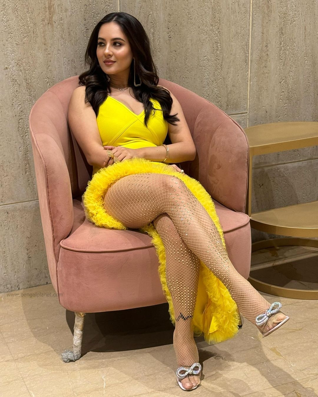 Puja-Banerjee's-hottest-look-in-a-yellow-thigh-high-slit-dress-from-Bengal's-Most-Stylish-Awards-06-Bengalplanet.com