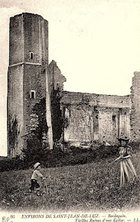 pays basque autrefois château ruines