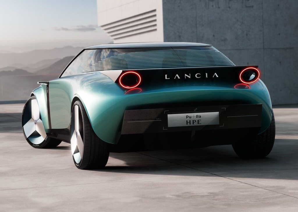 2023 Lancia Pu+Ra HPE Concept