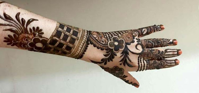 Beautiful Mehndi Designs for Hands and legs