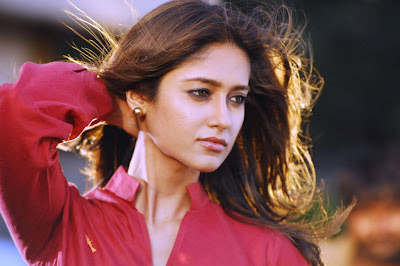 ileana from nenu naa rakshasi, ileana new hot images