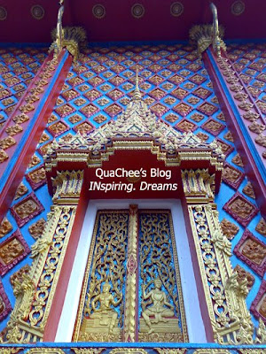 wat phranang sang temple building