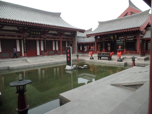 xi'an tang paradise apricot garden