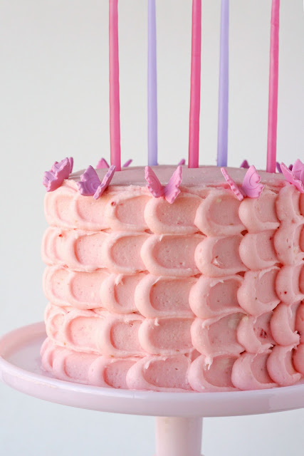 MaryMel Cakes: A pretty birthday cake